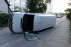 В Калининграде после столкновения с легковушкой опрокинулся микроавтобус 