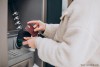 Как не попасть под ограничение при снятии наличных: новые правила для защиты от мошенников