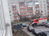 На улице Артиллерийской в Калининграде загорелся микроавтобус рядом с жилым домом