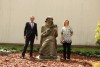 В калининградском зоопарке открыли скульптуру немецкого поэта