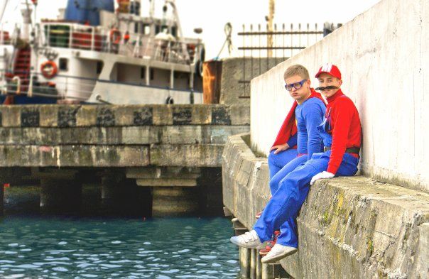 Mario feat Superman_1