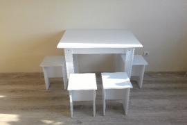 4 табурета и стол кухонный,белый цвет, новое