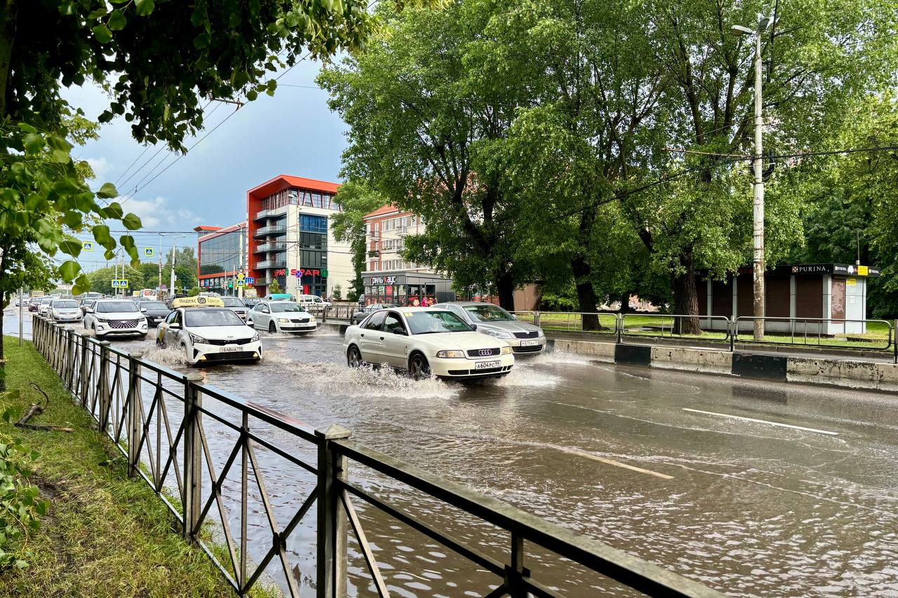 Город под водой»: как устраняли последствия потопа в Калининграде