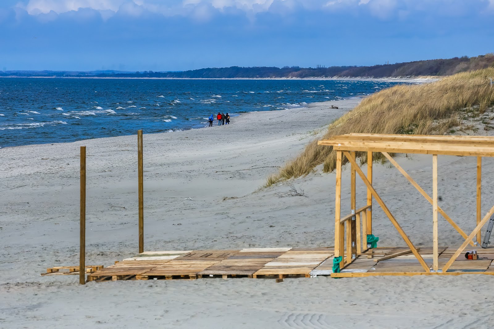 Шикарный пляж и пустота»: как Балтийск встречает туристов