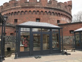 В Калининграде заработали янтарные павильоны на новой площадке у башни Дона