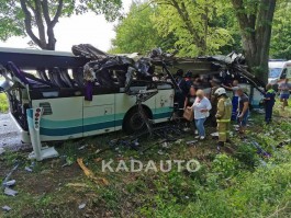 ТАСС: Число пострадавших в аварии с автобусом под Янтарным выросло до 38 человек