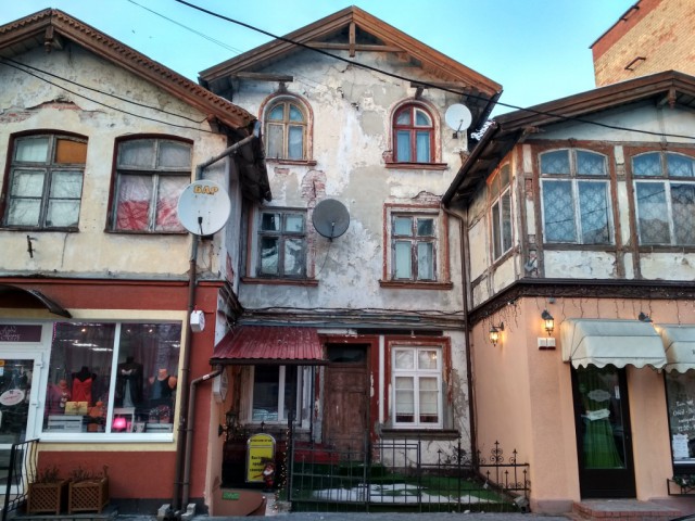 На Курортном проспекте в Зеленоградске отремонтируют дом-памятник начала XX века