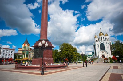 В Калининграде всю ночь убирали мусор после гуляний болельщиков