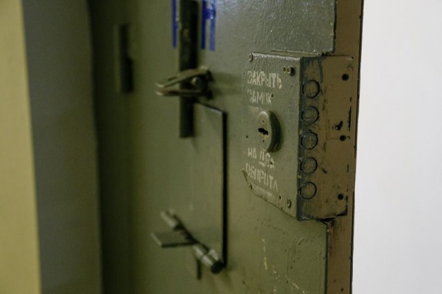 В калининградском СИЗО-1 нашли заключённого с порезанными венами 