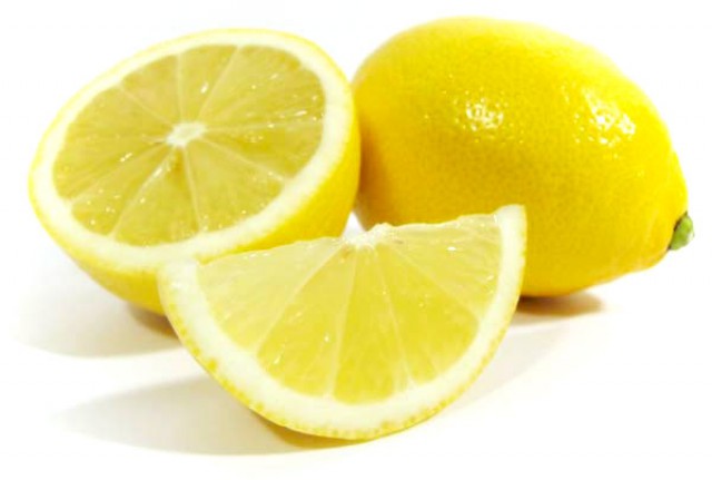 В Калининграде резко подорожали лимоны