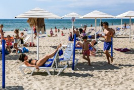 Два пляжа в Янтарном снова получили награду «Голубой флаг»