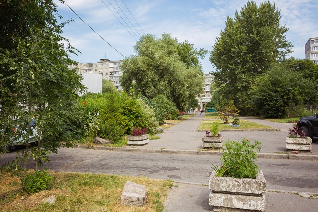 На улице Мариупольской в Калининграде планируют обустроить пешеходную аллею и сквер