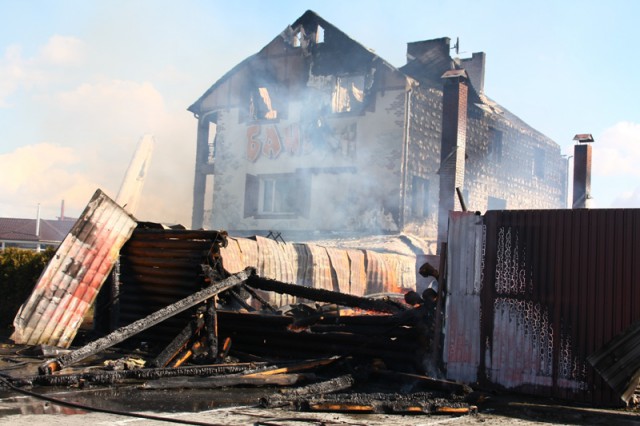 Пожар в центре отдыха «Баньки» в марте 2012 года