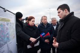 Алиханов: Мы тратим 200 млн рублей в год на ремонт дорог из-за перегруженных фур
