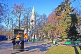 Власти запретили устанавливать памятник ветеранам-строителям в Центральном парке Калининграда
