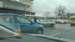 Из-за ДТП на улице Черняховского в Калининграде встали трамваи 