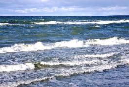 МЧС предупреждает о шторме в Балтийском море