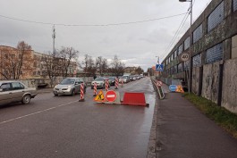«Придётся тут и ночевать»: как часть Калининграда встала в пробках из-за ремонта моста на Вагоностроительной