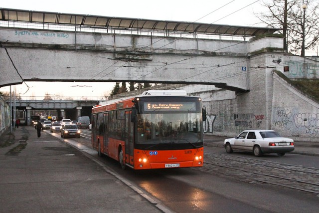 Ярошук пообещал, что 100 новых автобусов прибудут в Калининград до 1 марта