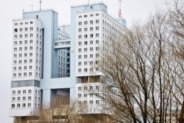 Власти нашли организацию, которая готова достроить Дом Советов в обмен на здания правительства