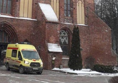 Очевидец: На острове Канта в Калининграде мужчина чуть не утонул, спасая собаку в Преголе