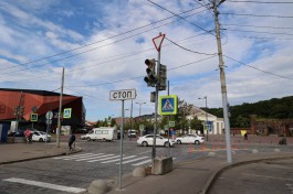 Светофоры рядом с башней Врангеля в Калининграде запустили в тестовом режиме