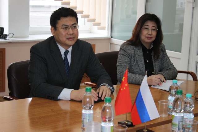 Китайский город хочет сотрудничать с Калининградом в сфере туризма и обработки янтаря