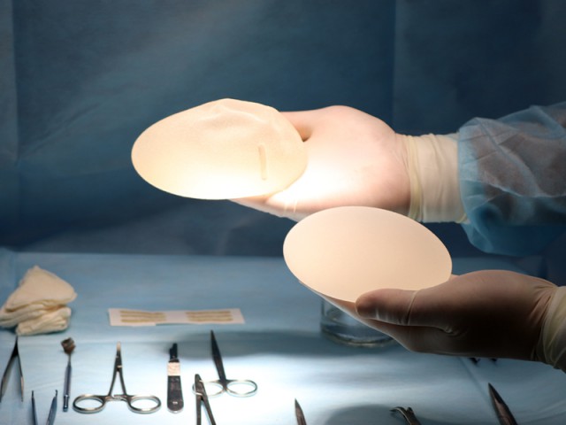 Осложнения после увеличения груди: о чём не скажут пластические хирурги