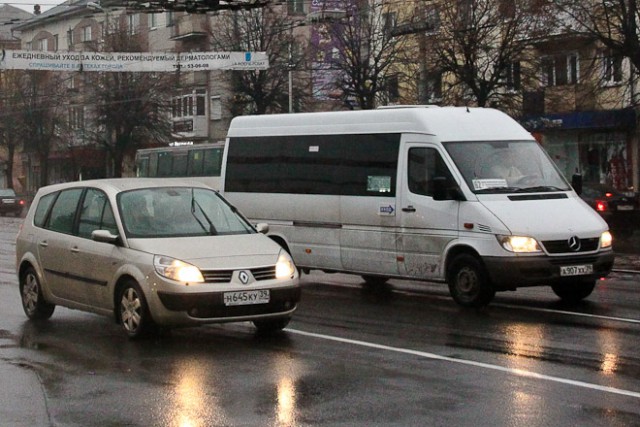 В Калининграде оштрафовали водителя микроавтобуса за взятку инспектору ГИБДД