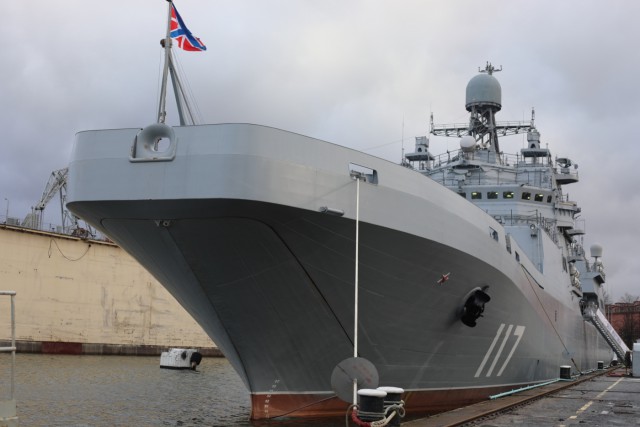 Построенный в Калининграде большой десантный корабль «Пётр Моргунов» передали ВМФ России