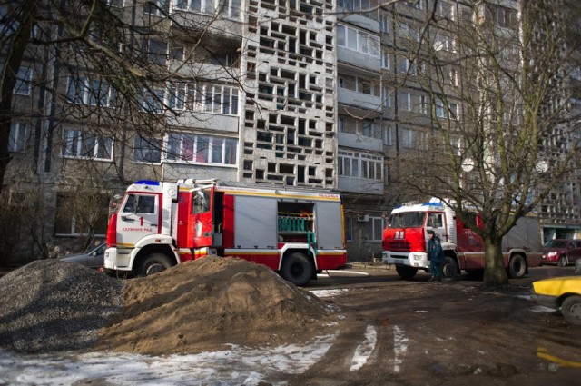 За сутки пожарные четыре раза выезжали на тушение контейнерных площадок в Калининграде