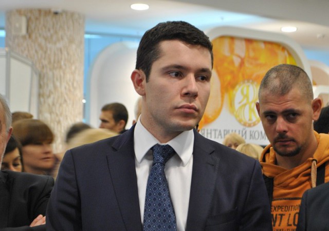 Алиханов связал отмену выборов мэра с «многолетним противостоянием» городских и областных властей