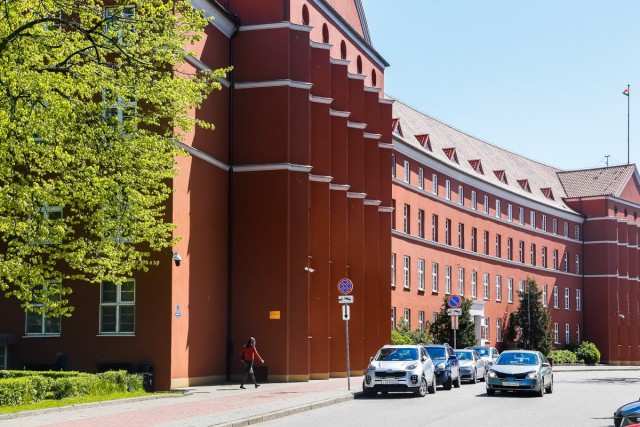 Калининградец получил больше года тюрьмы за сообщение о подготовке теракта в правительстве