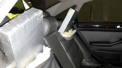 Мужчина пытался перевезти из Калининградской области в Литву почти пять кг янтаря
