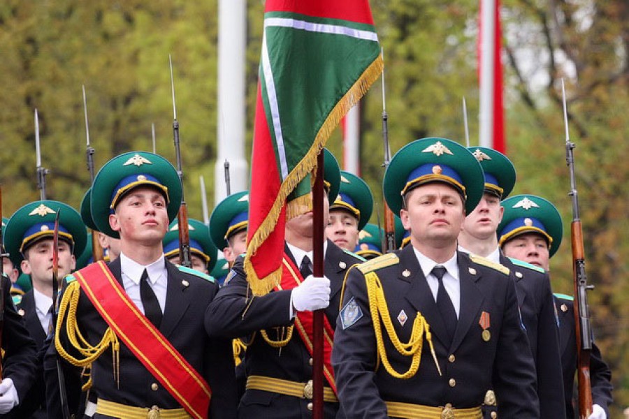 На время репетиций парада в центре Калининграда перекроют движение транспорта