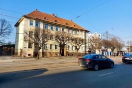 К ремонту фасада старинного дома в центре Калининграда приступят в 2026 году