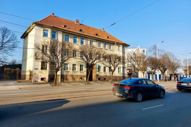 К ремонту фасада старинного дома в центре Калининграда приступят в 2026 году