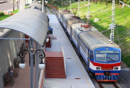 С начала года КЖД перевезла в пригородных поездах 300 тысяч жителей области