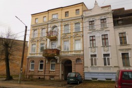 В здании XIX века в Советске отреставрируют настенную роспись с изображением павлина