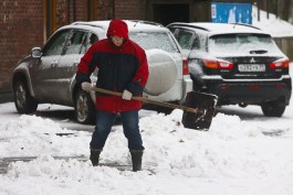 Власти Калининграда: Зимой придомовые территории должны чистить до асфальта