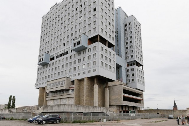 В Калининграде ищут подрядчика для сноса Дома Советов за 191,4 млн рублей