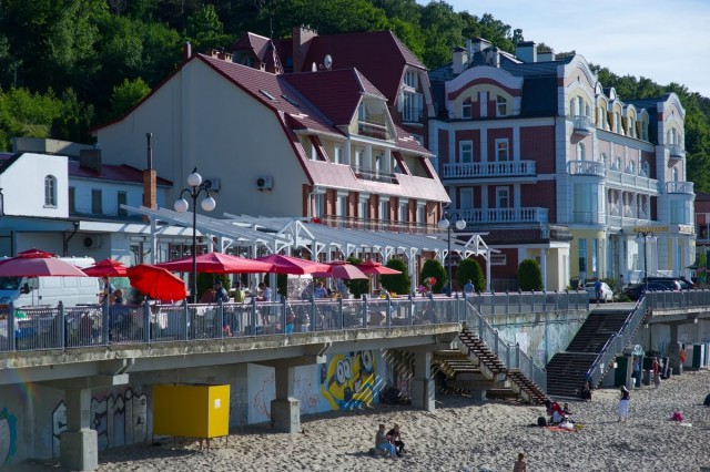В Светлогорске закрыли опасный спуск к морю в районе отеля «Гранд Палас»