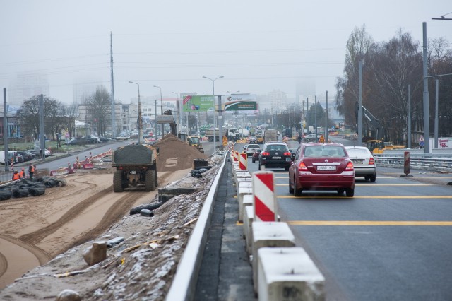 Вторую половину моста на Московском проспекте подрядчик обещает открыть 20 декабря