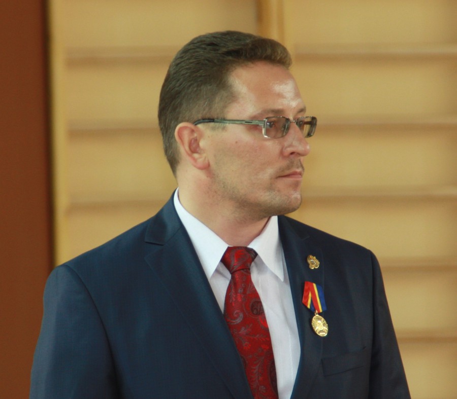 Олега Косенкова наградили медалью за заслуги перед Калининградской областью