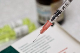 Минздрав РФ увеличил закупки лекарств для бесплатной вакцинации на 17%