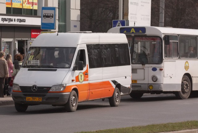 Власти Калининграда хотят договориться с перевозчиками о льготном проезде в маршрутках