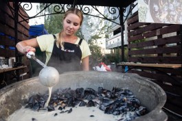«Устрицы, сладости, рыба»: как проходит пикник Kaliningrad Street Food