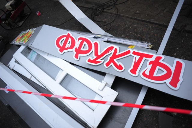 С начала года в Калининграде демонтировали 52 незаконных торговых объекта
