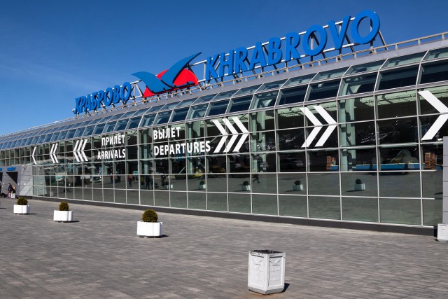 В апреле пассажиропоток аэропорта «Храброво» снизился на 20%