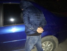 В Гурьевском округе задержали подозреваемого в совершении серии квартирных краж (фото)